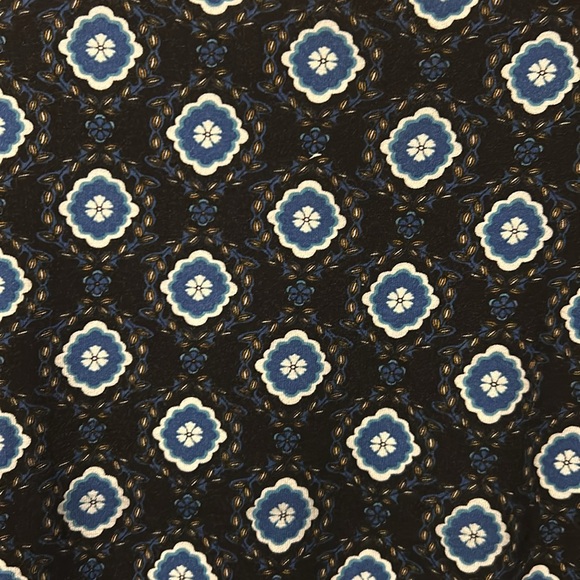 LOFT Medallion Ballet Neck Half Sleeve Tee - Picture 3 of 6